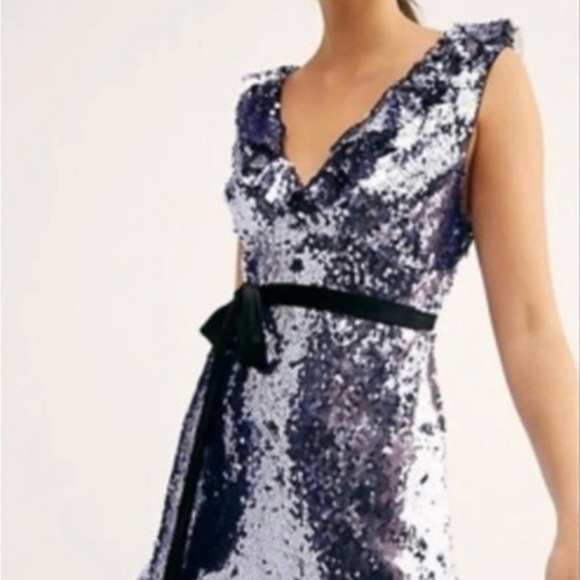 Free People Sequin Mini Dress in Purple and Black Size:6 - Picture 4 of 15